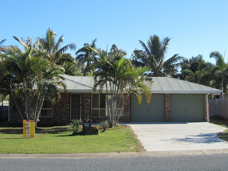 11 Elizabeth Drive, Bucasia QLD 4750