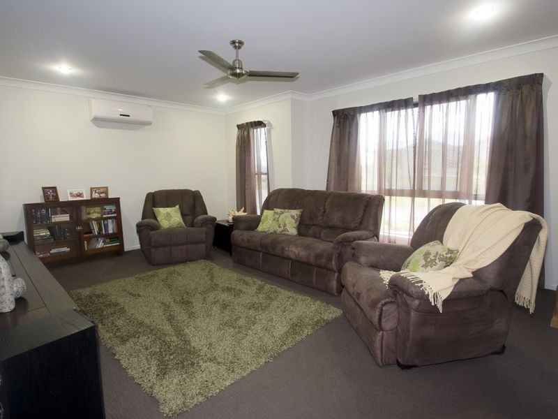41 Hinze Circuit, Rural View QLD 4740