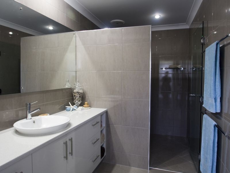 41 Hinze Circuit, Rural View QLD 4740