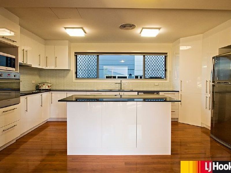 11 Pacific Drive, Blacks Beach QLD 4740