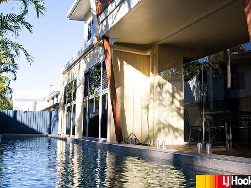 11 Pacific Drive, Blacks Beach QLD 4740
