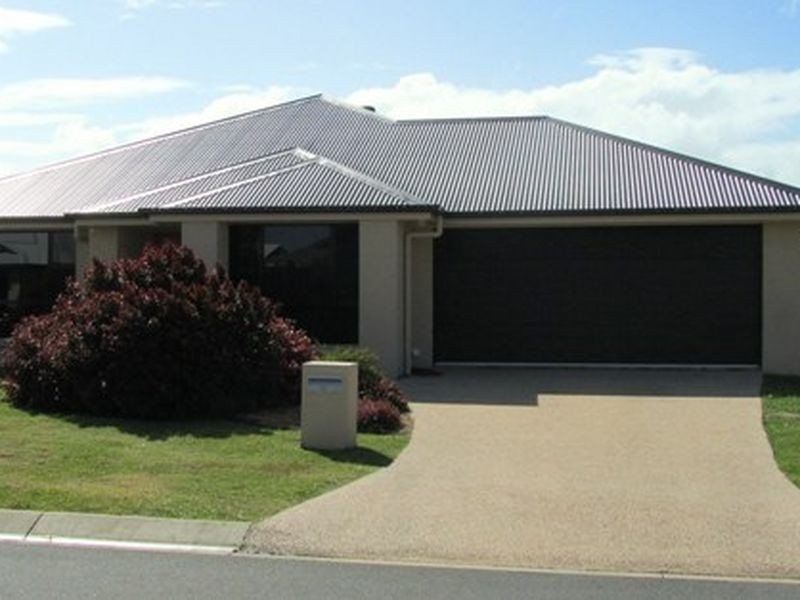 11 Duranbah Circuit, Blacks Beach QLD 4740