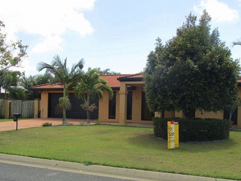16 Nautilus Parade, Bucasia QLD 4750