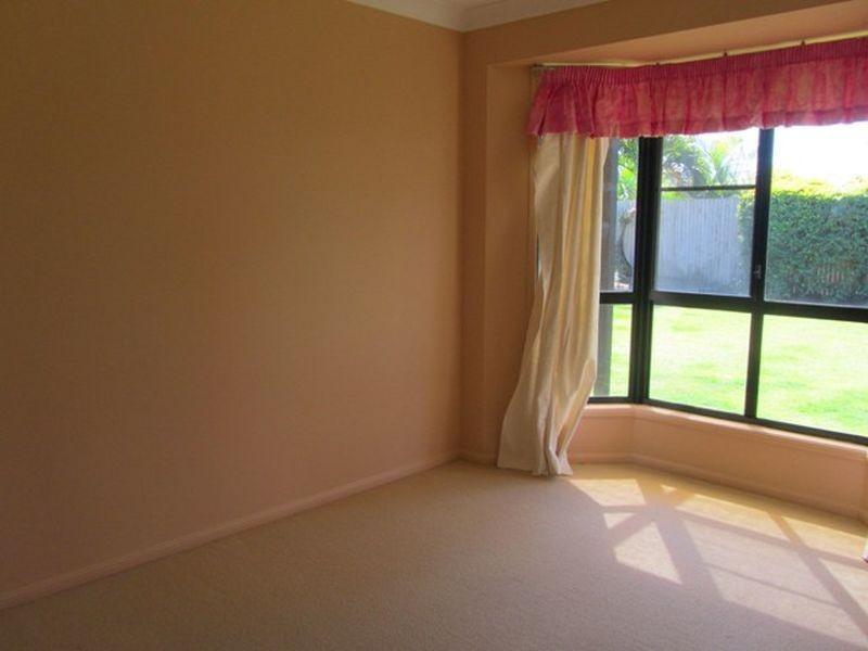 16 Nautilus Parade, Bucasia QLD 4750