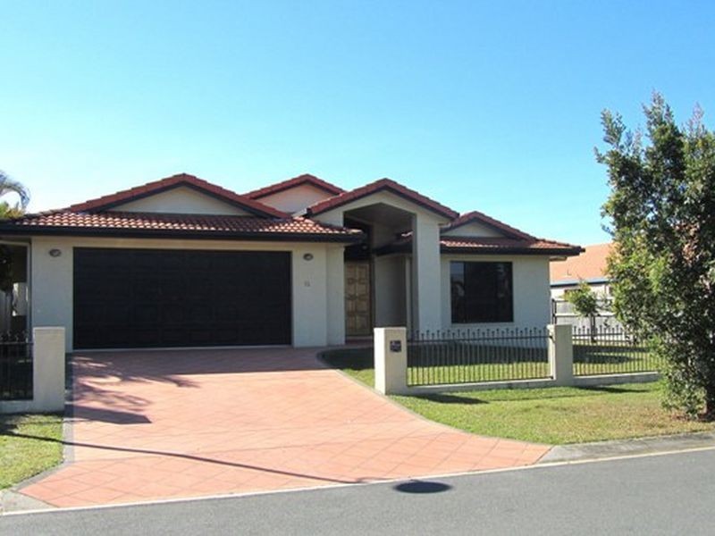 12 Romaine Court, Glenella QLD 4740
