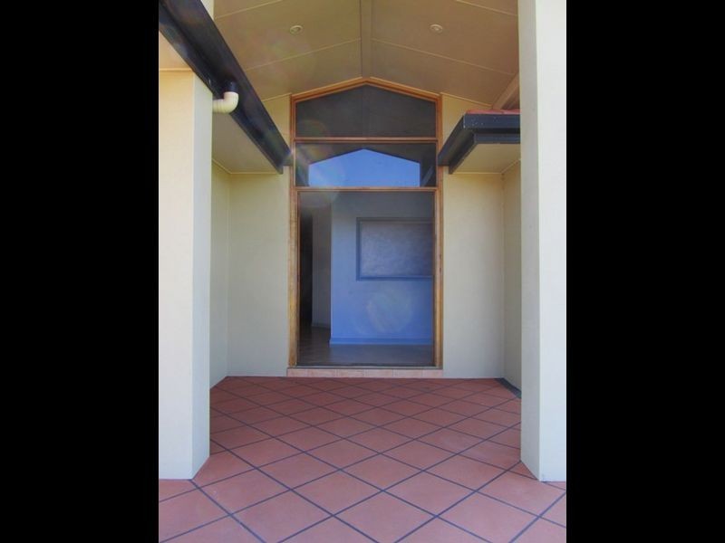 12 Romaine Court, Glenella QLD 4740