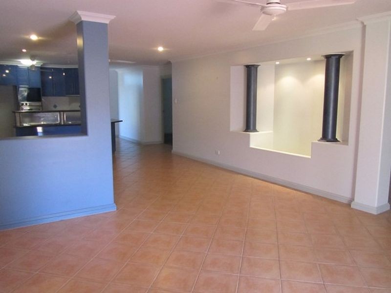 12 Romaine Court, Glenella QLD 4740