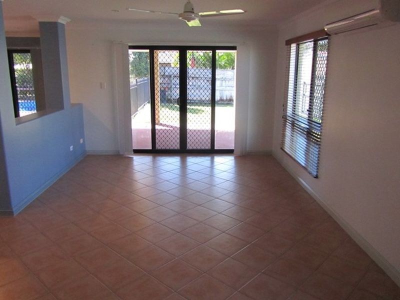12 Romaine Court, Glenella QLD 4740