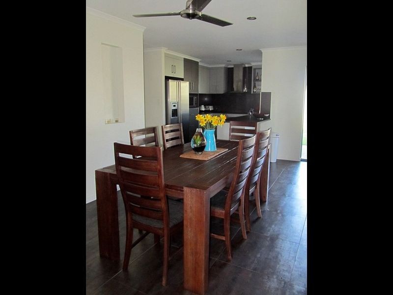 10 Crestview Crescent, Bucasia QLD 4750