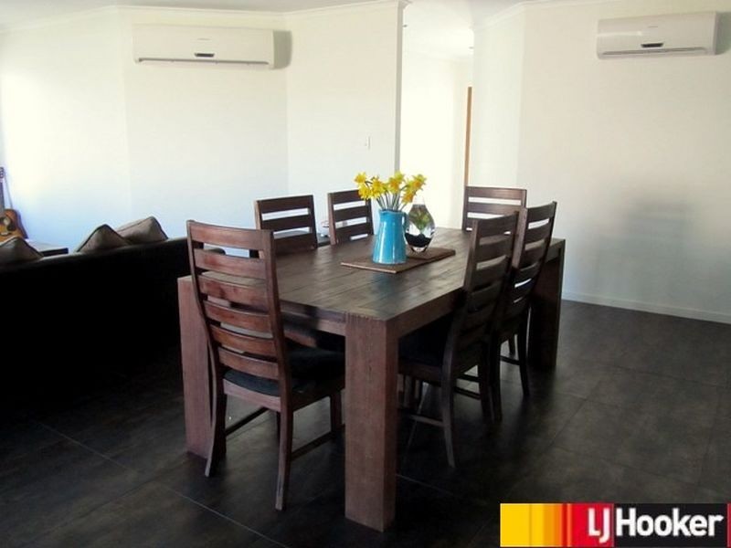 10 Crestview Crescent, Bucasia QLD 4750