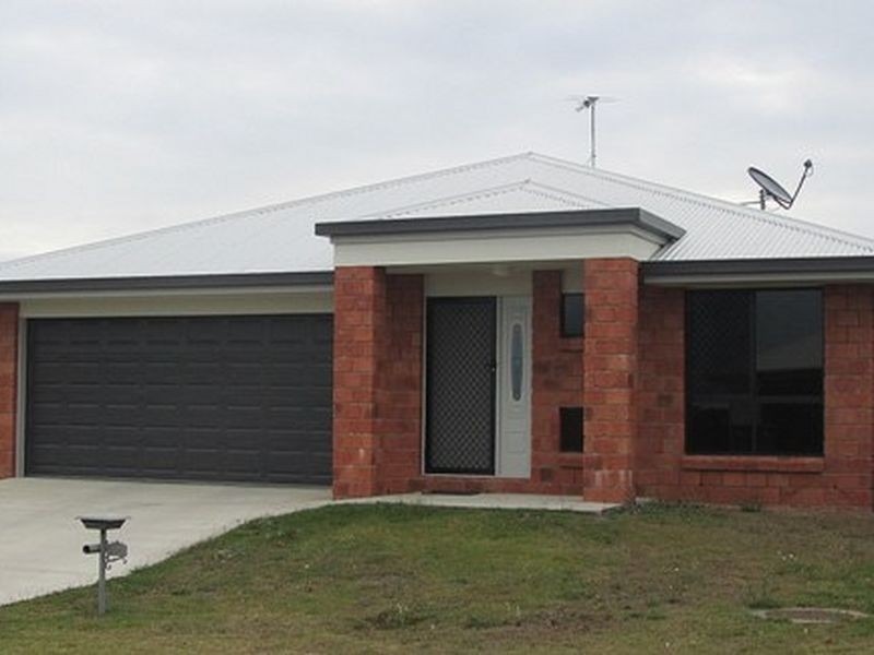 26 Hawkins Street, Bucasia QLD 4750