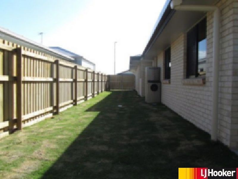 30 Schooner Avenue, Bucasia QLD 4750