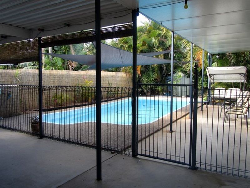 32 Shoal Point Road, Bucasia QLD 4750