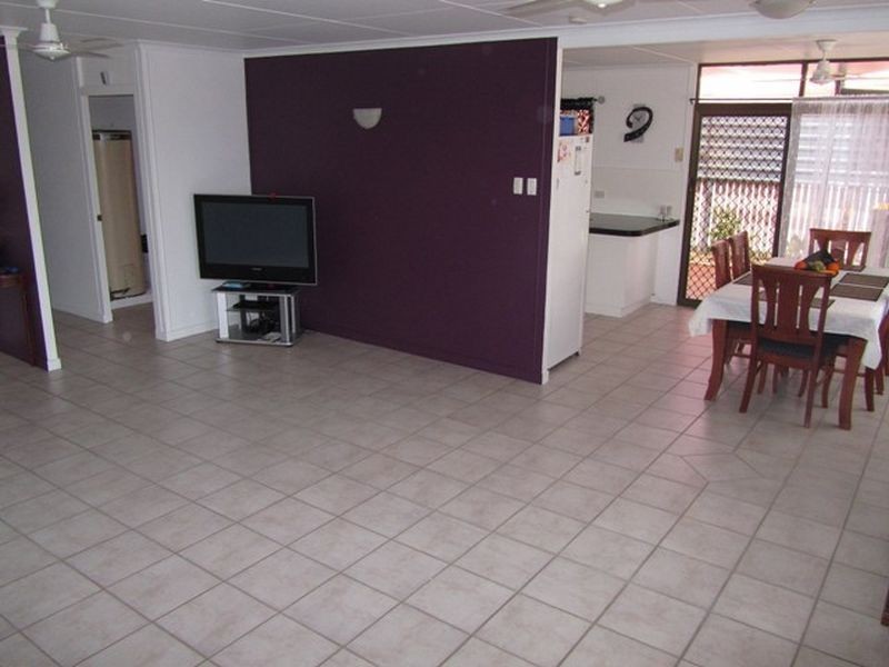 32 Shoal Point Road, Bucasia QLD 4750