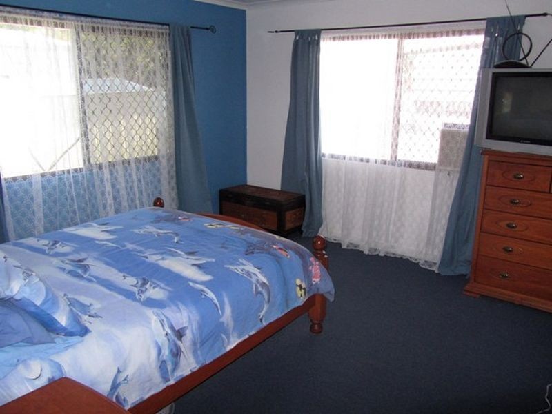 32 Shoal Point Road, Bucasia QLD 4750