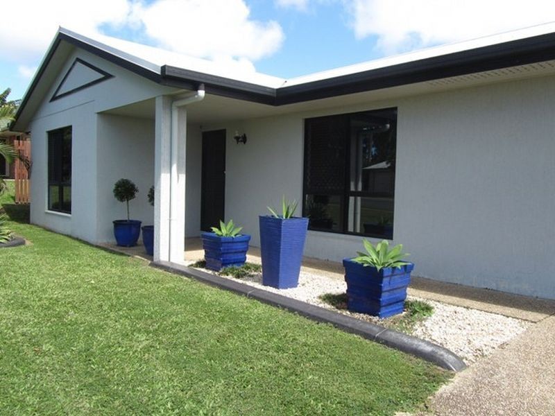17 McHugh Street, Rural View QLD 4740
