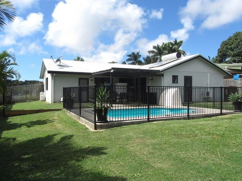 17 McHugh Street, Rural View QLD 4740