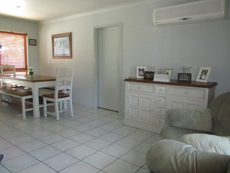 17 McHugh Street, Rural View QLD 4740