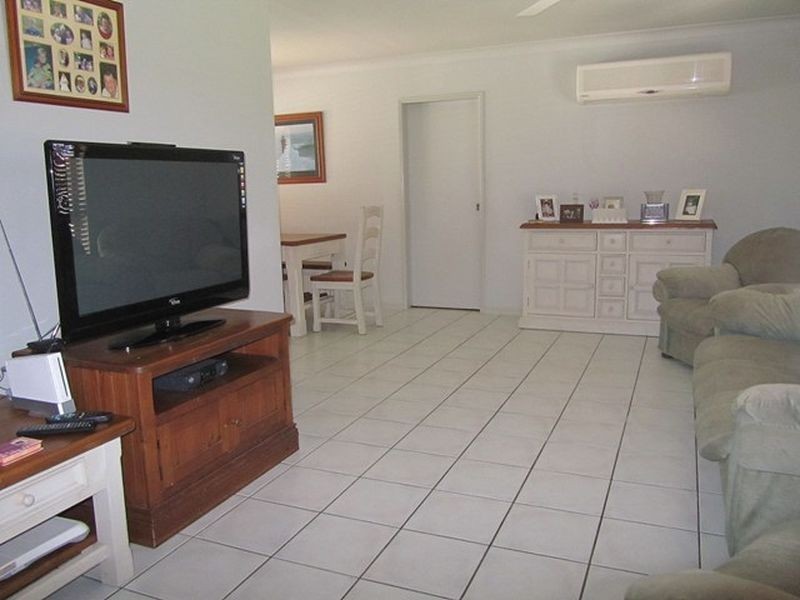 17 McHugh Street, Rural View QLD 4740