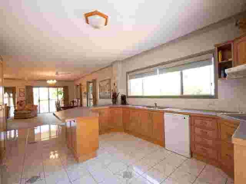 10 Volute Street, Shoal Point QLD 4750