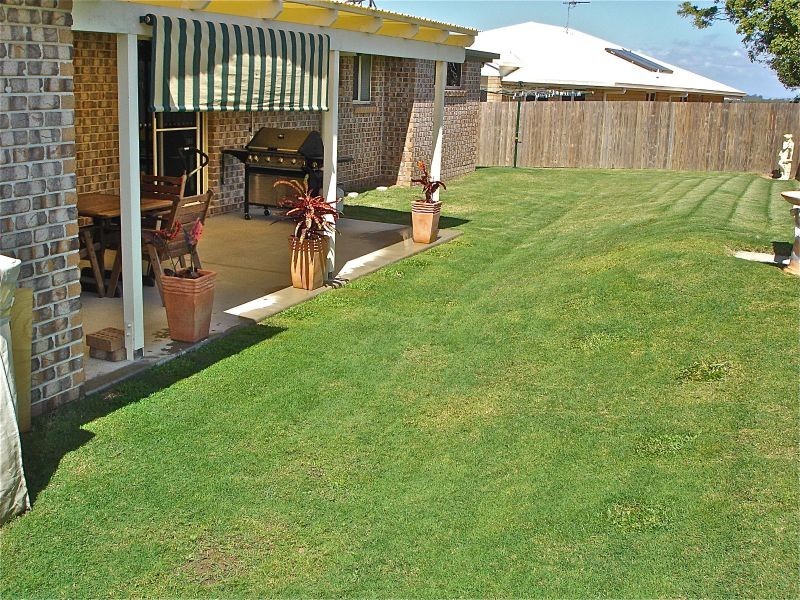 8 Kinghorn Street, Eimeo QLD 4740