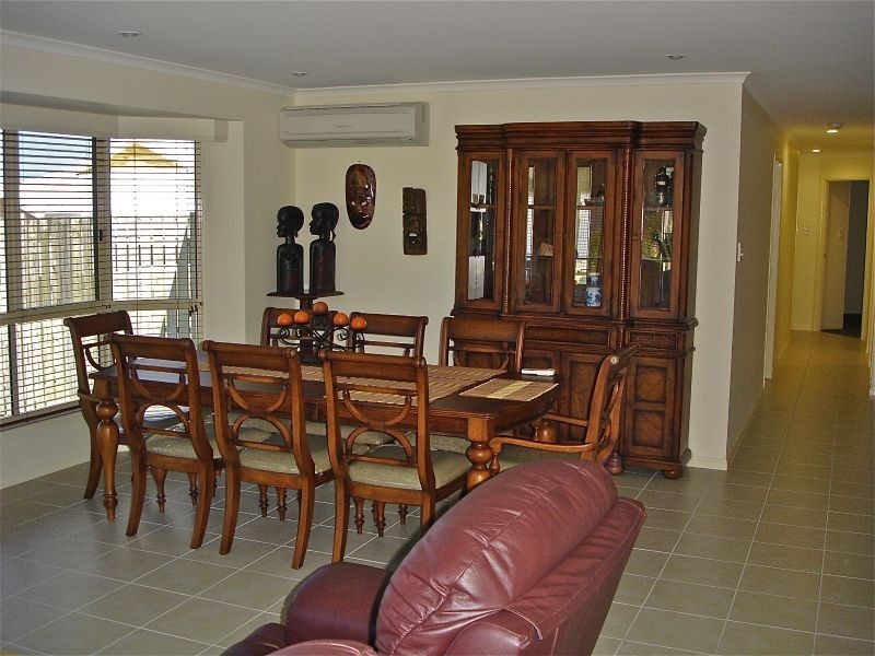 8 Kinghorn Street, Eimeo QLD 4740