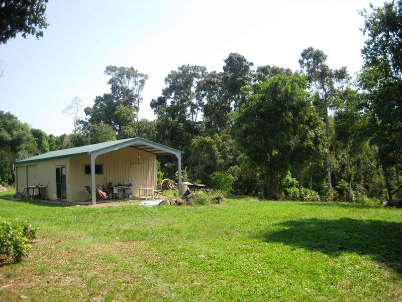 Dunwoody Rd, Ball Bay QLD 4741