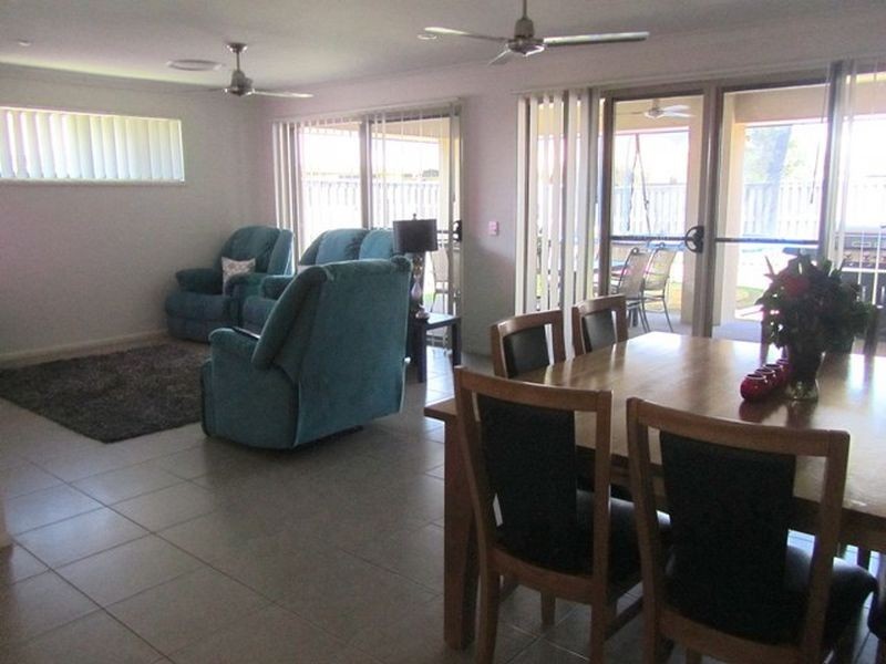 1 & 2 / 10 Bilgola Place, Eimeo QLD 4740