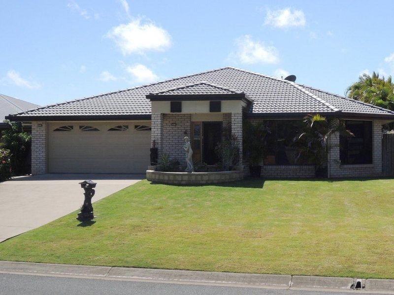 11 Dustwill Street, Eimeo QLD 4740