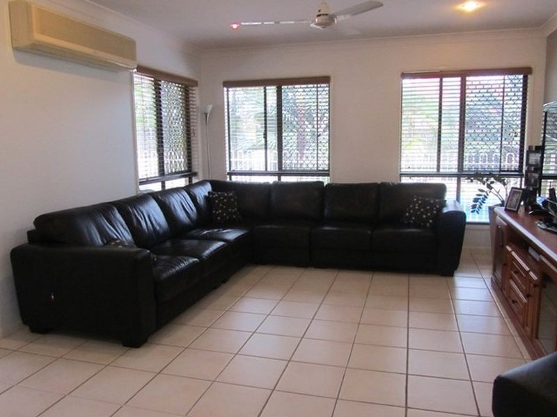 2 Mermaid Street, Shoal Point QLD 4750