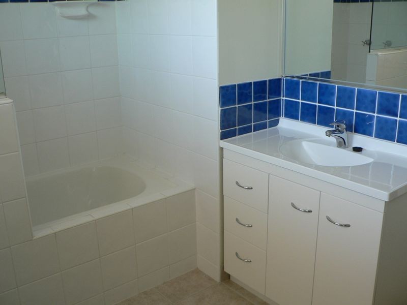2/52 Wellington Street, Mackay QLD 4740