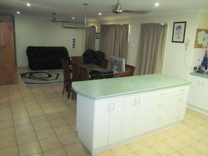 14 Nautilus Parade, Bucasia QLD 4750