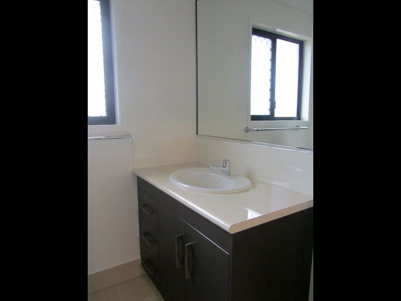 77 Oldmill Drive, Beaconsfield QLD 4740