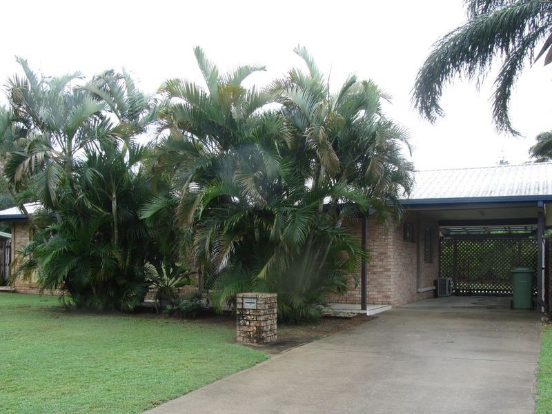 15 Elizabeth Drive, Bucasia QLD 4750