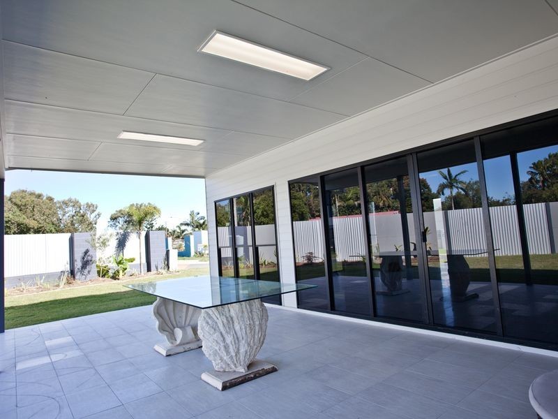2 Turtle Place, Blacks Beach QLD 4740