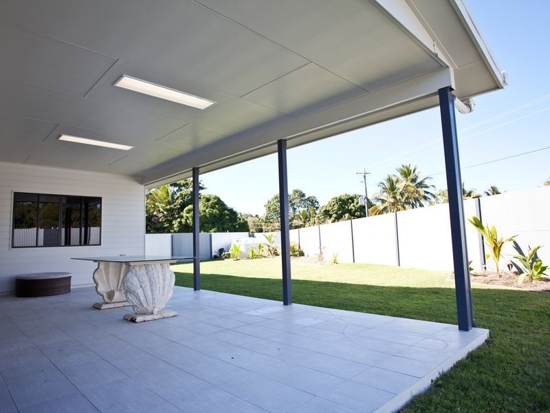 2 Turtle Place, Blacks Beach QLD 4740