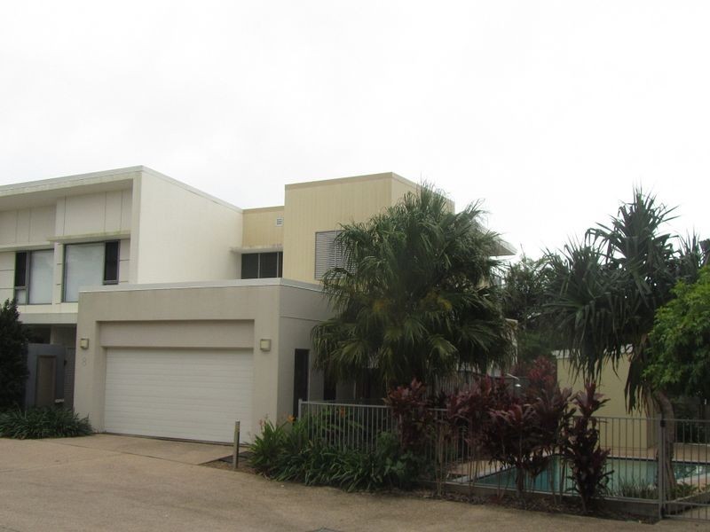 8/6-24 Belangason Way, Shoal Point QLD 4750
