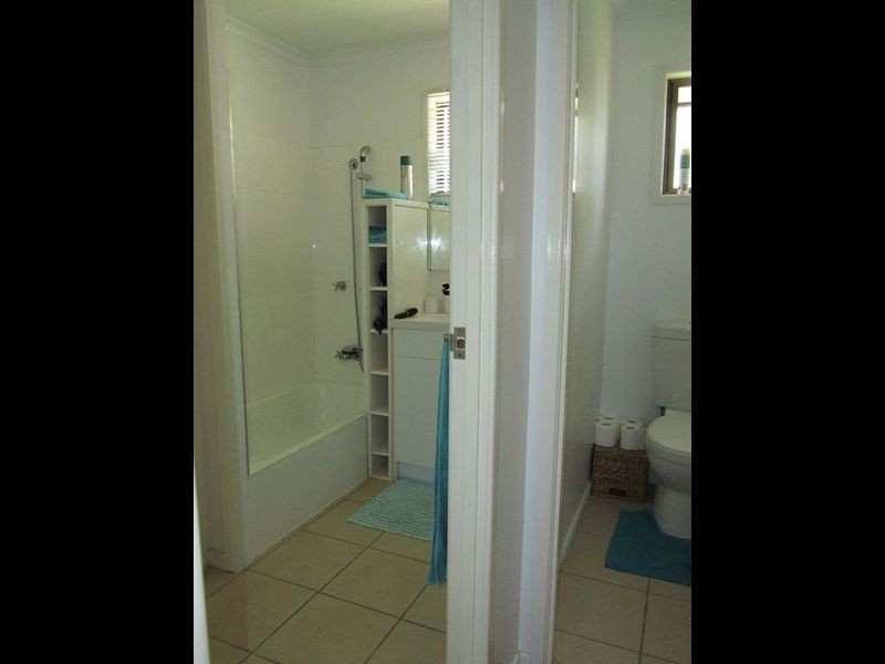 1 Lee Court, Bucasia QLD 4750