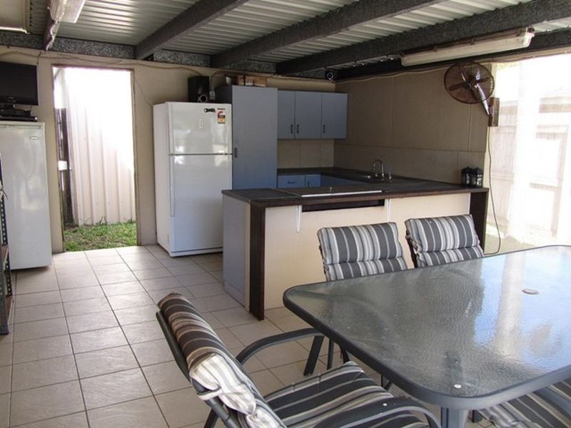 1 Lee Court, Bucasia QLD 4750