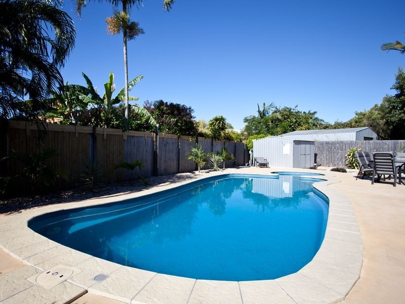 14A Old Shoal Point Road, Bucasia QLD 4750