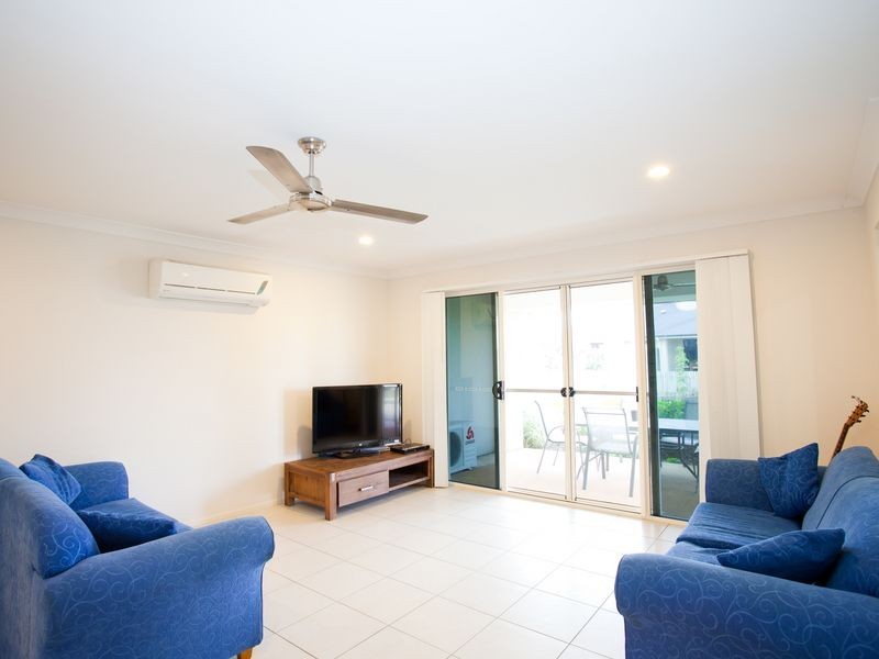 2/29 Coogee Terrace, Blacks Beach QLD 4740