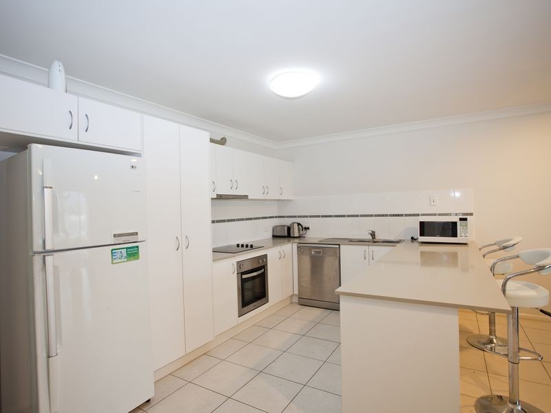 2/29 Coogee Terrace, Blacks Beach QLD 4740