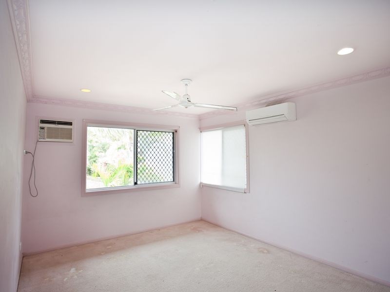 18 Woodlands Drive, Eimeo QLD 4740