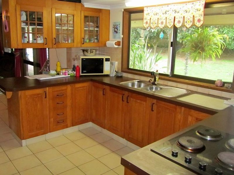 112 Shoal Point Road, Shoal Point QLD 4750