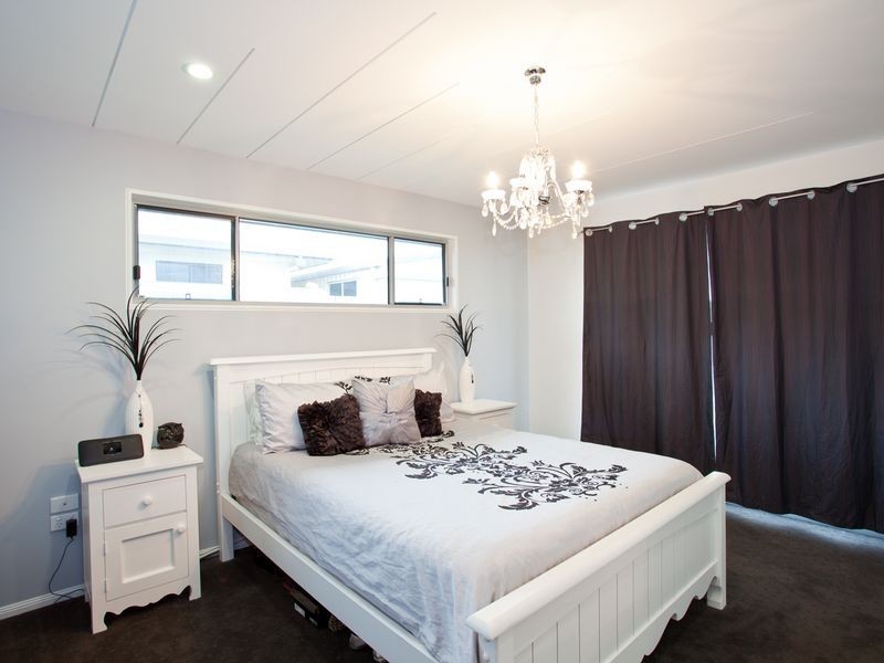 38 Montgomery Street, Rural View QLD 4740