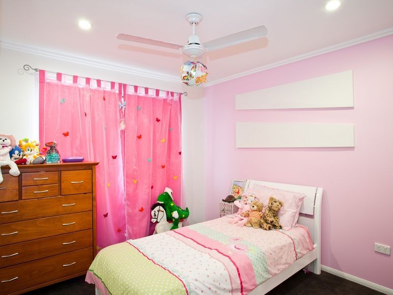 38 Montgomery Street, Rural View QLD 4740