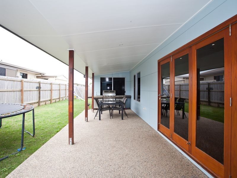 38 Montgomery Street, Rural View QLD 4740