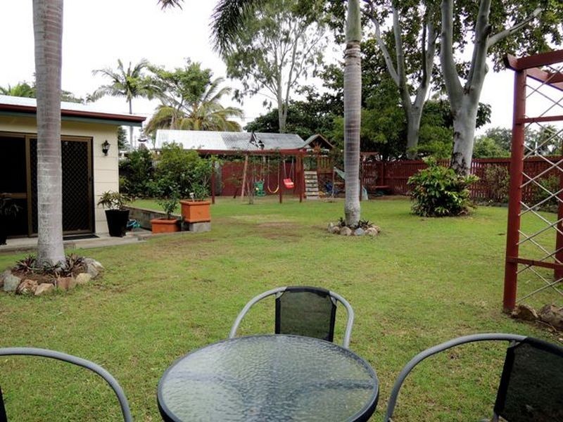 1 Fisher Street, Bucasia QLD 4750