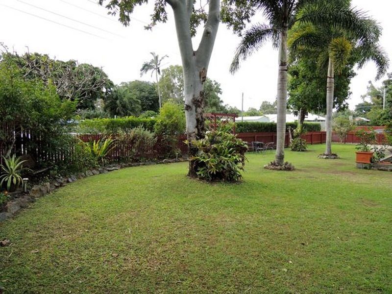 1 Fisher Street, Bucasia QLD 4750