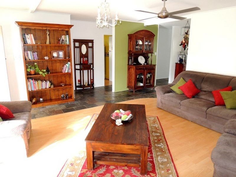 1 Fisher Street, Bucasia QLD 4750